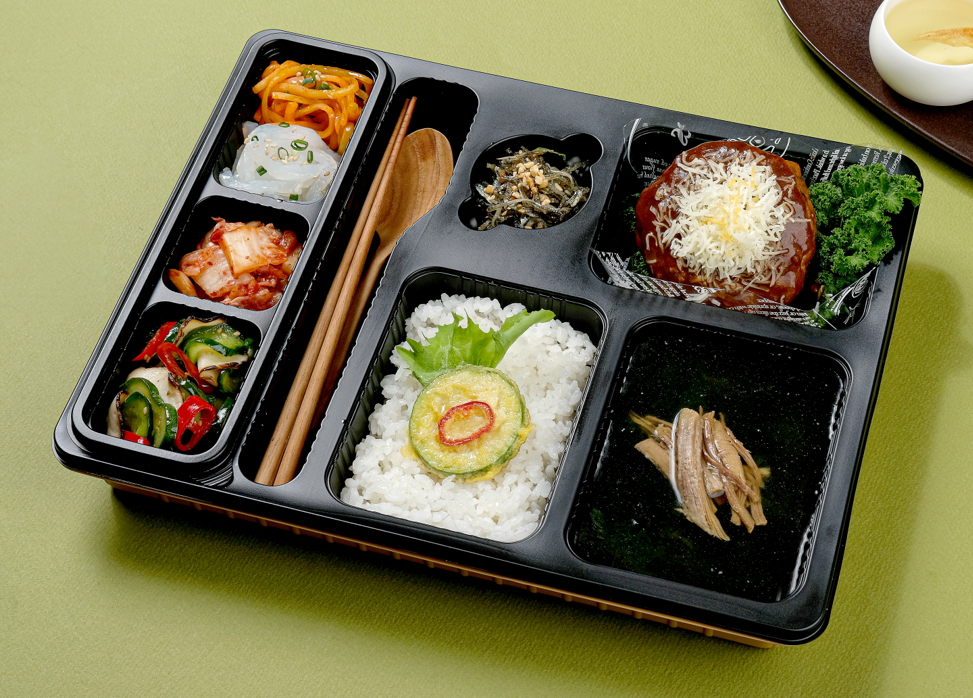 호반 눈꽃치즈함박스테이크 정식 (보온+보냉 도시락 ) / 수거포함